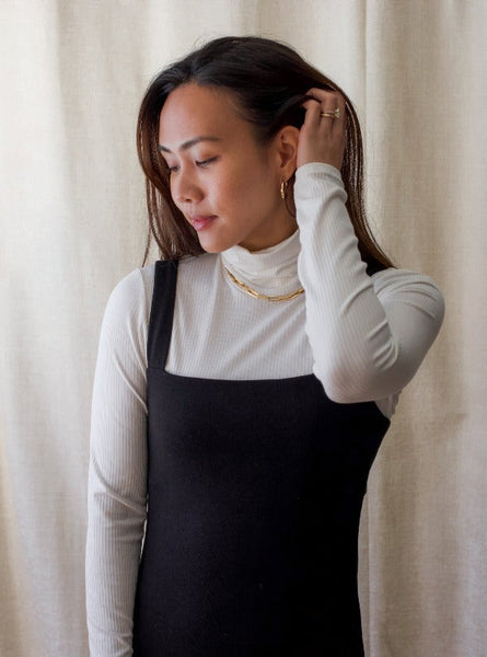 Jasmine Rollneck, White